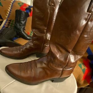 Classic Brown Leather Cowboy Boots